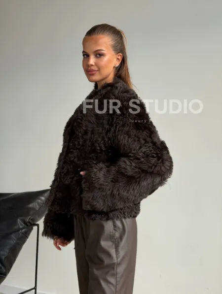 Дубленка кроп-топ из овчины калган - фото 9