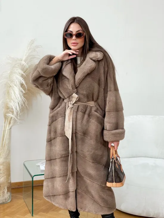 Шуба кимоно из скандинавской норки в цвете пастель - фото 0