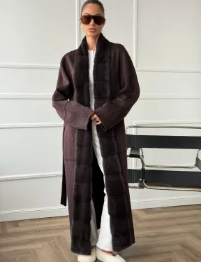 Длинное демисезонное пальто с мехом норки - фото 3