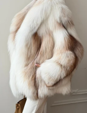 Шуба из меха Marble fox PREMIUM COLLECTION - фото 2
