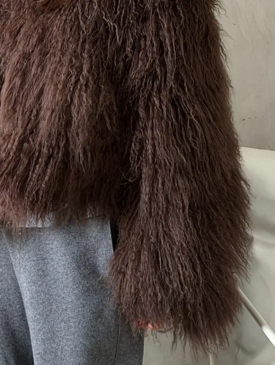 Модный полушубок из ламы - фото 2